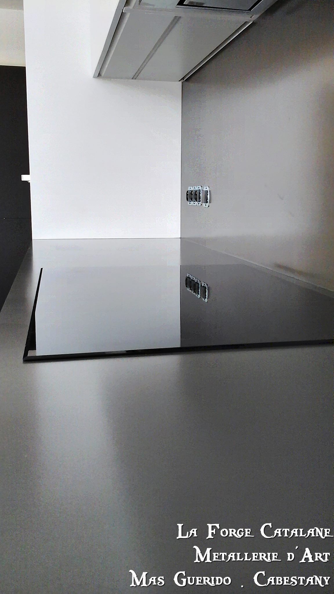 plan de travail credence cuisine 2 fer Forge Catalane Cabestany.jpg